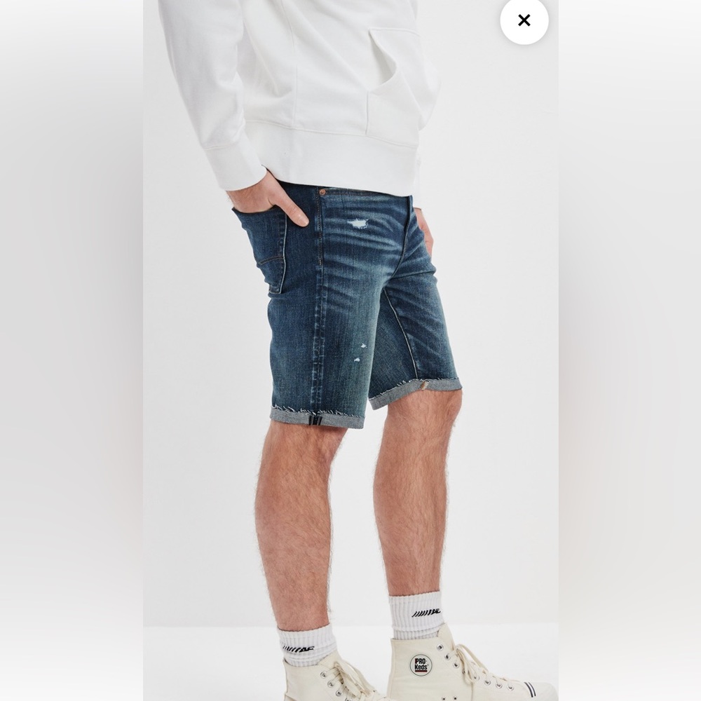American Eagle Airflex+ Men's Ripped Denim At The Knee Jean NWOT - Picture 2 of 9